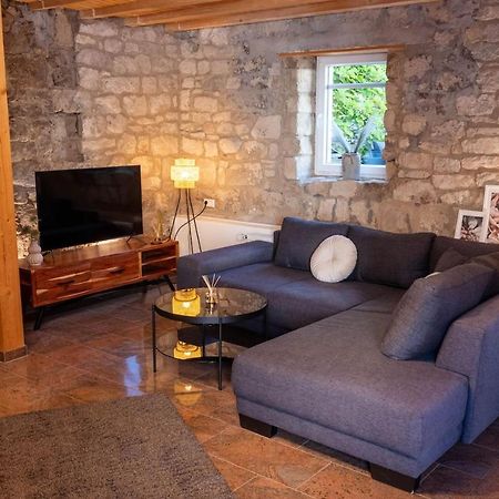 Vulkan-Lodge Ferienhaus Rieden  ภายนอก รูปภาพ