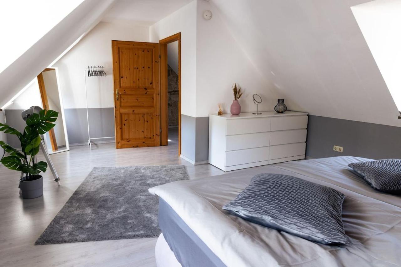 Vulkan-Lodge Ferienhaus Rieden  ภายนอก รูปภาพ